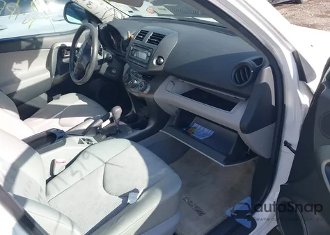 2012 Toyota Rav4 из США, поврежденный, VIN 2T3BF4DV3CW206949